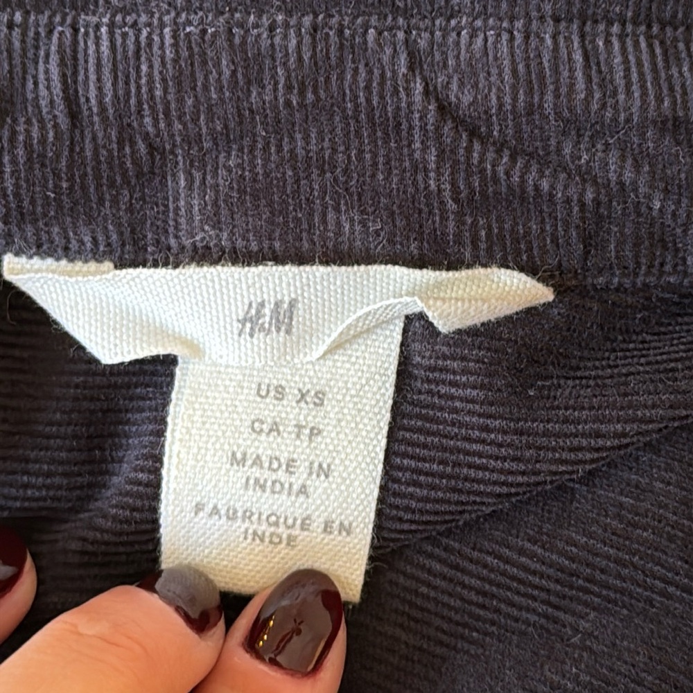 H&M Navy Blue Corduroy Button-Down Shirt - Women’s Size XS - Picture 3 of 8